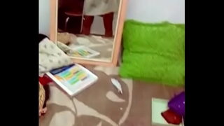 Gostosona Cam safadinha  fazendo showzinho com o plug de bundão